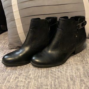 Women’s Boots Size 7.5